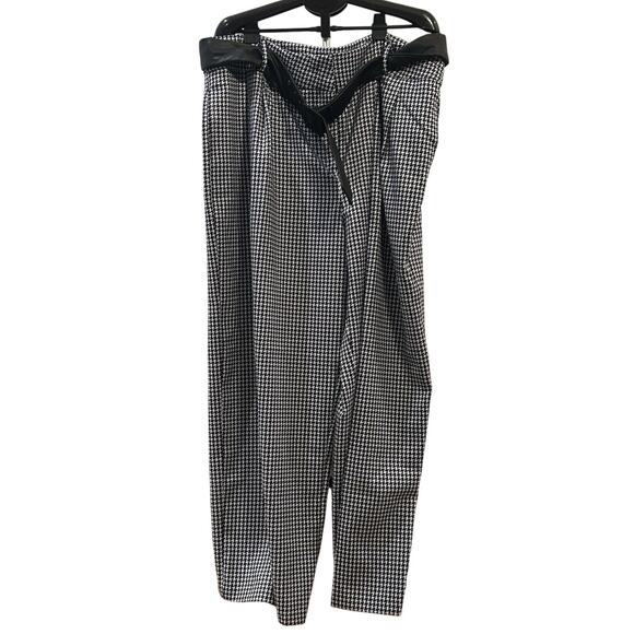 New York & Company Pants - NWT New York & Company Houndstooth Wide Leg Belted Pants Women's size 3X